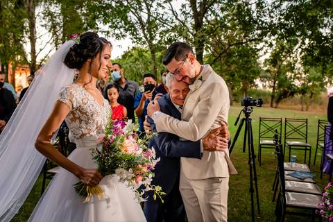 fotografia de casamento da Amanda e Julio no espaço bem viver em Rondonópolis. Fotografo de casamento em rondonópolis Sergio Simões '