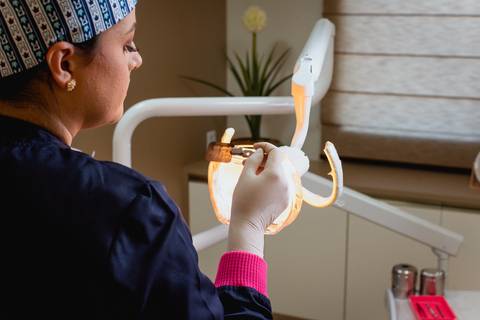 Fotografia de retrato corporativo, fotos empresarial, fotografia corporativa, Dra Thalita Porto dentista, fotografo de retrato profissional Sergio Simões de Rondonópolis Mato Grosso  '