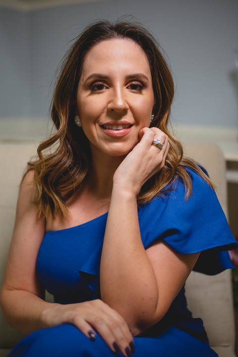 fotografia de retrato profissional da Dra Patrícia Gaião, para a Revista Medical Saúde, retrato corporativo pelo fotografo de profissionais em Rondonópolis Sergio Simões'