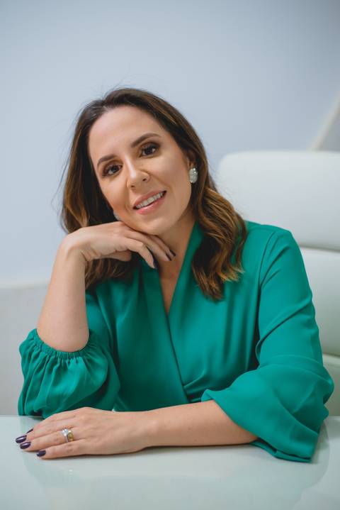 fotografia de retrato profissional da Dra Patrícia Gaião, para a Revista Medical Saúde, retrato corporativo pelo fotografo de profissionais em Rondonópolis Sergio Simões'