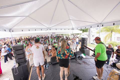 belo horizonte, bloco de carnaval, bloco pequena eva, fotógrafo de evento, pedro leopoldo, praça da estação, victor ataide'