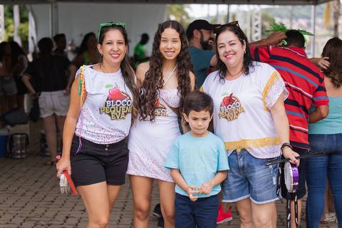 belo horizonte, bloco de carnaval, bloco pequena eva, fotógrafo de evento, pedro leopoldo, praça da estação, victor ataide'