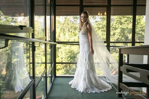 Noiva pronta, fotos do dia da Noiva, Vestido Diogo do Canto'