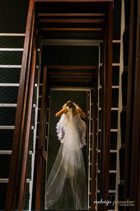 Fotos da Noiva, noiva no corredor do hotel'