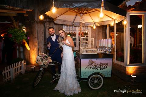 barraquinha de churros no casamento'