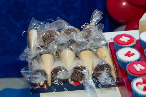 Casquinha de sorvete com chocolate'