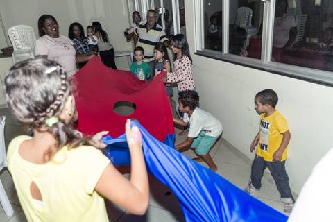 Hora das brincadeiras pelo fotógrafo Douglas Maia'