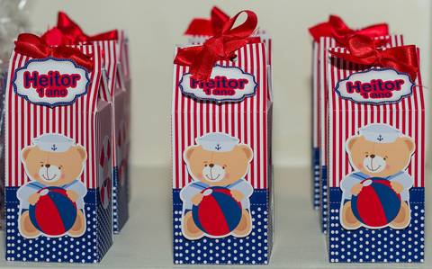 Caixa Milk 1 ano Heitor Tema Marinheiro pelo fotógrafo Douglas Maia'