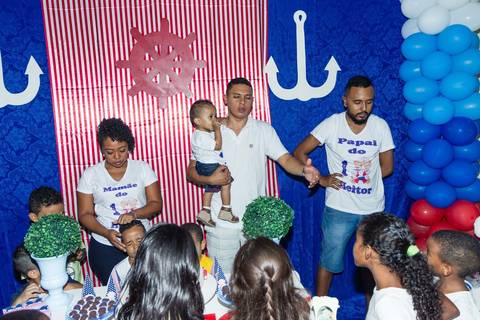 Momento de oração pelo fotógrafo Douglas Maia'