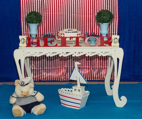 Mesa do bolo decorada Tema Marinheiro pelo fotógrafo Douglas Maia'