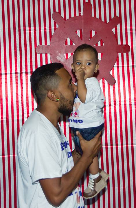 Pai brinca com Heitor pelo fotógrafo Douglas Maia'
