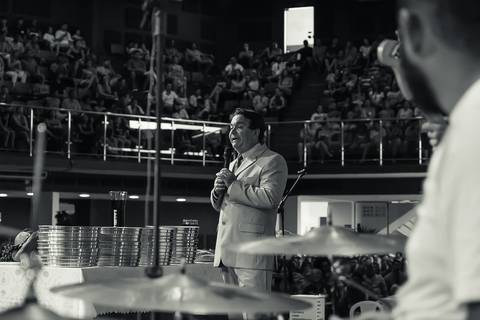 Pastor Simonton na Igreja Missão Praia da Costa pelo fotógrafo Douglas Maia'