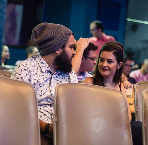 Alegria na Igreja Missão Praia da Costa pelo fotógrafo Douglas Maia'