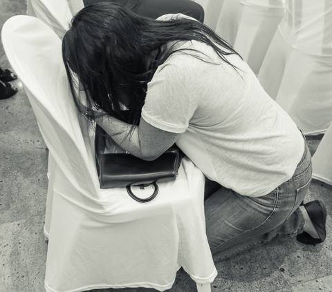 Falando com o Pai na Igreja Missão Praia da Costa pelo fotógrafo Douglas Maia'