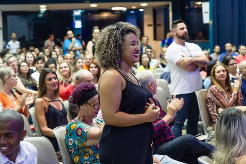 Professoras são homenageadas pela Igreja Missão Praia da Costa pelo fotógrafo Douglas Maia'