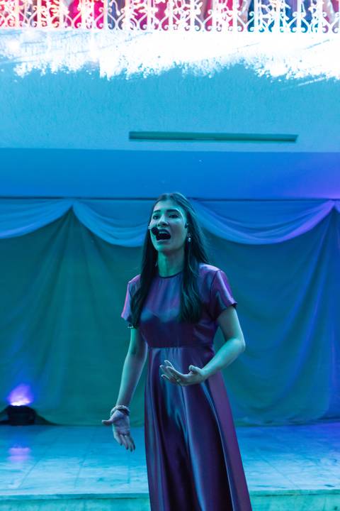 Júlia no papel de hebreia Igreja Batista da Floresta pelo fotógrafo Douglas Maia'