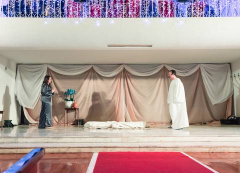 Anjo fala com Maria Igreja Batista da Floresta pelo fotógrafo Douglas Maia'