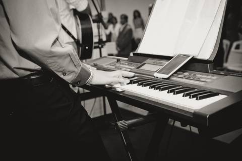 Teclado Igreja Videira pelo fotógrafo Douglas Maia'