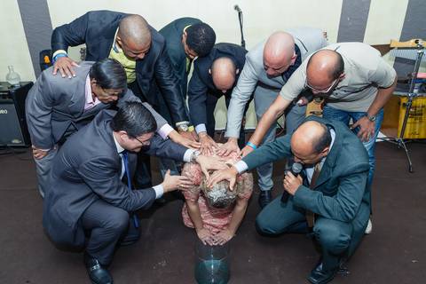 Culto de Consagração-Pastora-Kenia Almeida pelo fotógrafo Douglas Maia'