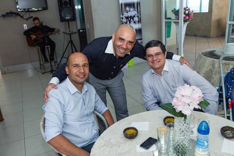 Festa de celebração à consagração da Pastora Kenia pelo fotógrafo Douglas Maia'