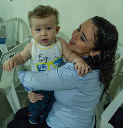Luciana e Nicolas Culto Igreja Videira Vila Velha-ES pelo fotógrafo Douglas Maia'