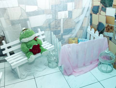 Cercadinho com presentes Tema Show da Luna pelo fotógrafo Douglas Maia'