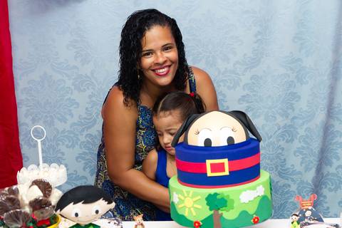 Emanuelly com a vovó pelo fotógrafo Douglas Maia'