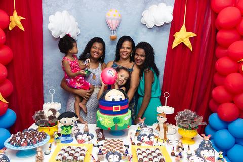 Mãe,filhas e netas pelo fotógrafo Douglas Maia'