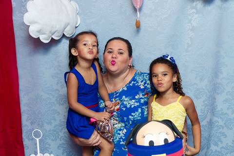 Mandando beijo pelo fotógrafo Douglas Maia'