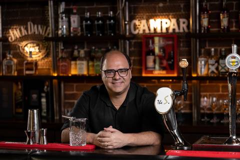 Retrato corporativo empresario'