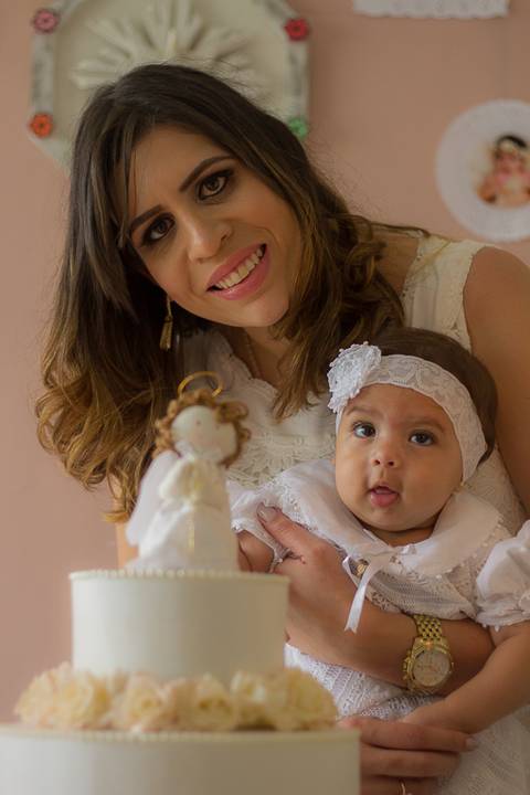 Fotografia de família fotografia de batizado foto de batismo de bebe em igreja católica em são paulo'