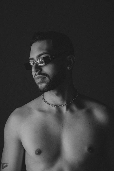 ensaio sensual masculino ensaio sensual ensaio masculino fotografo ensaio com fotografo ensaio pessoal masculino homem de jeans melhor fotografo jonas souza fotografia '