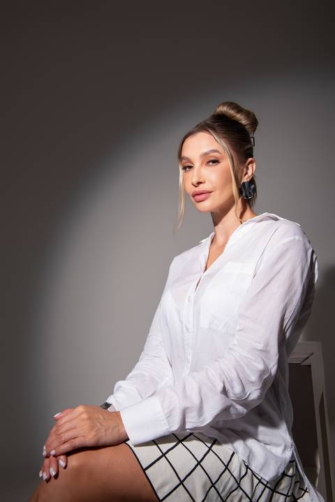 foto corporativo ensaio feminino fotografo nova odessa ensaio fotografico ensaio biomedica fotos biomedica esteta beleza facial jonas souza fotografia esteticista foto em estudio estudio fotografico'