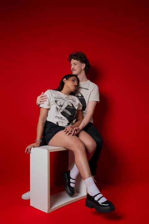 ensaio casal ensaio namorados ensaio em estudio casal ensaio fotografico de casal em nova odessa estudio nova odessa jonas souza fotografo melhor fotografo ensaio em estudio de casal'
