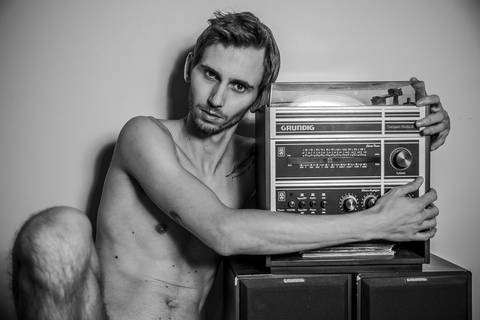 Jonas Souza. Jonas Souza fotografia. Fotógrafo de Nova Odessa. João Castilho. Nu. Nu artístico. Ensaio Masculino. Fotografia Masculino. Ensaio Nu. Campinas. Retrato (1)'