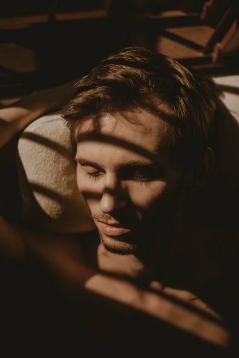 Jonas Souza. Jonas Souza fotografia. Fotógrafo de Nova Odessa. João Castilho. Nu. Nu artístico. Ensaio Masculino. Fotografia Masculino. Ensaio Nu. Campinas. Retrato (1)'