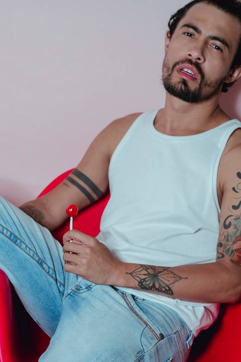 Referencia Freddie Mercury. HIV. AIDS. 1 de Dezembro dia Internacional de Luta Contra a AIDS. Freddie Mercury. Conscientização sobre HIV. Soropositico. Positvo.'