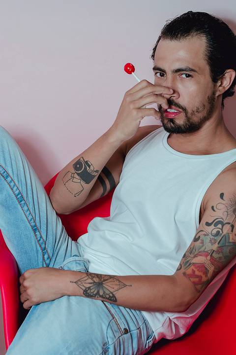 Referencia Freddie Mercury. HIV. AIDS. 1 de Dezembro dia Internacional de Luta Contra a AIDS. Freddie Mercury. Conscientização sobre HIV. Soropositico. Positvo.
'