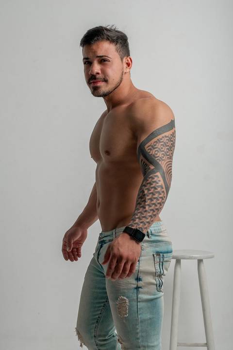 ensaio masculino. ensaio para homens. ensaio sensual masculino. fotografo de homens. fotografo campinas. fotografo masculino. jonas souza. fotografo na região. ensaio nu. foto em estúdio para homens. fitness. homem fit. homens malhados. homens sarados. '
