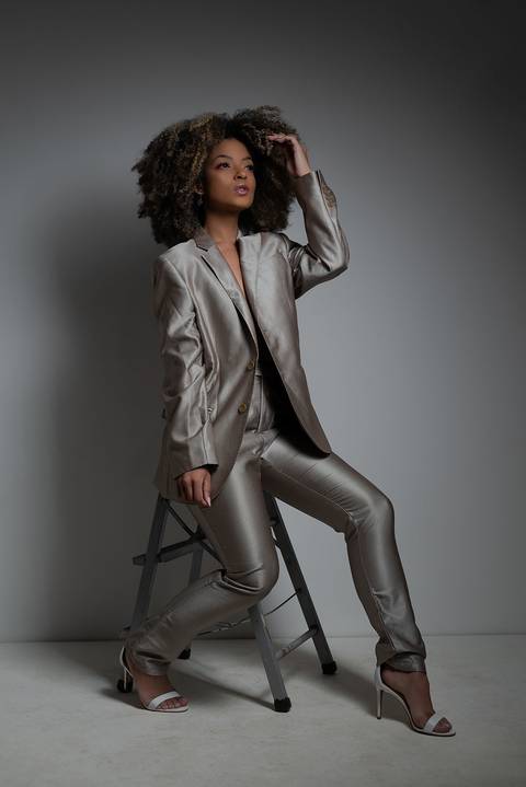 ensaio feminino. ensaio sensual. negra. mulher preta. cacheadas. crespo. fotografo nova odessa. fotografia sensual. afro. mulher afro. estudio nova odessa. empoderada. maquiagem maquiadora. cosmeticos. influencer de campinas. autoestima. beleza. '