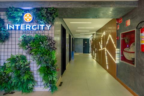 HOTEL-INTERCITY-SALVADOR'