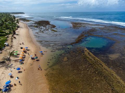 condominio-vila-dos-ipês-praia-do-forte-ba'