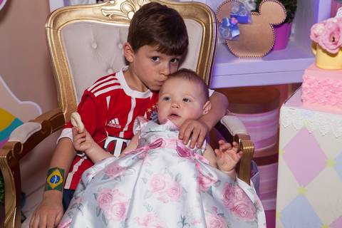 Sara Weiss Locks - Aniversário Infantil - Fotografia 1 Ano'