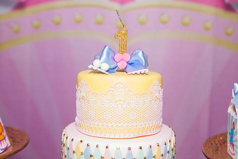 Decoração Aniversário - Sara Weiss Locks - Aniversário Infantil - Fotografia 1 Ano'