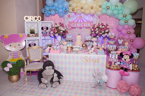 Decoração Aniversário - Sara Weiss Locks - Aniversário Infantil - Fotografia 1 Ano'