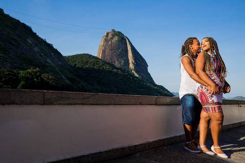 pre wedding praia vermelha - larissa e almir'