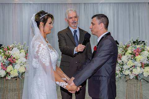 Casamento de Gustavo e Rita na Igreja Evangélica Vida - Serra - ES'