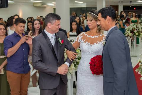Casamento de Gustavo e Rita na Igreja Evangélica Vida - Serra - ES'
