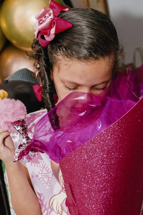 Aniversário surpresa da Maria Clara.'