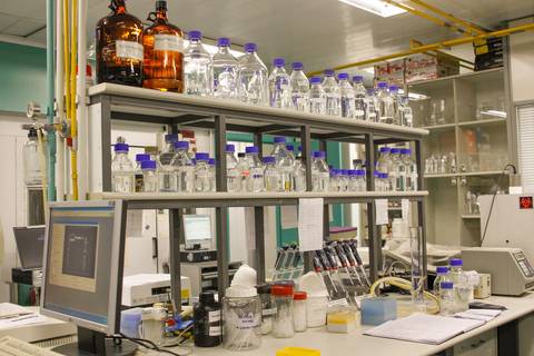 LABORATÓRIO DE BIOLOGIA MOLECULAR'